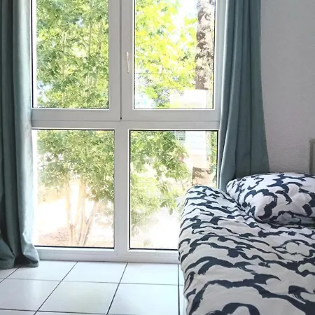 Cosy Proche